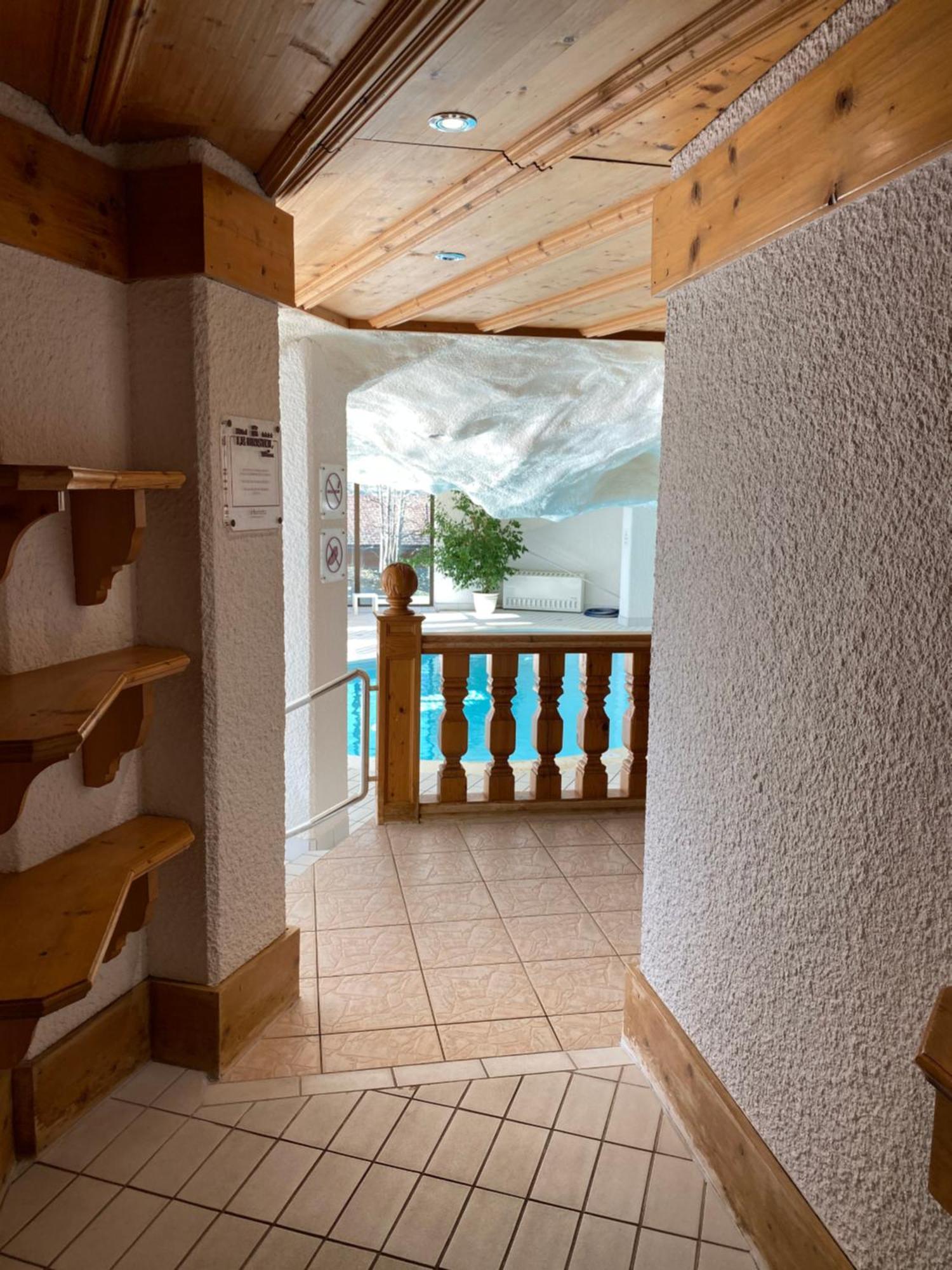 Le Bristol - Villars Bristol Apartments Bagian luar foto